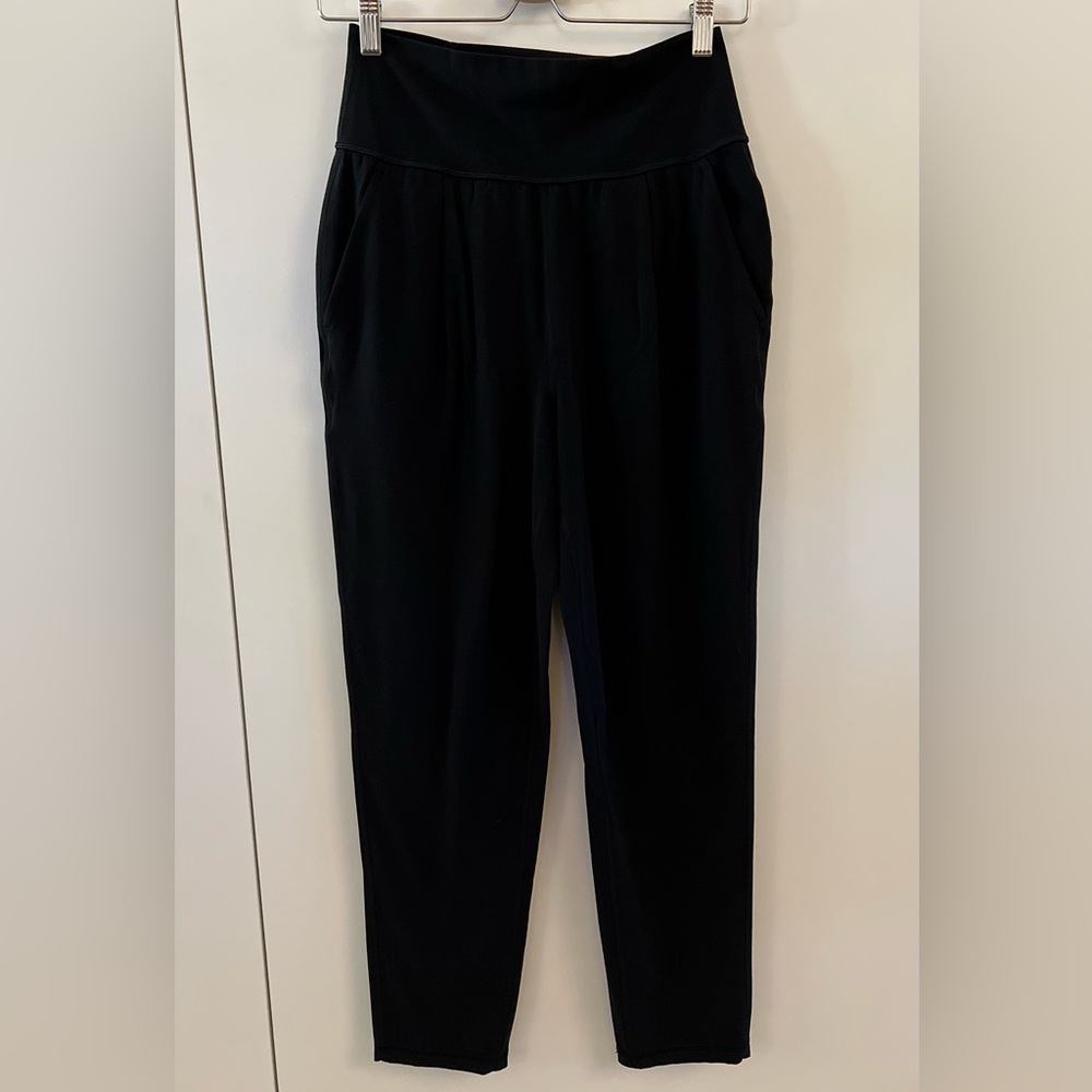 Athleta Black High-Waist Jogger Pants